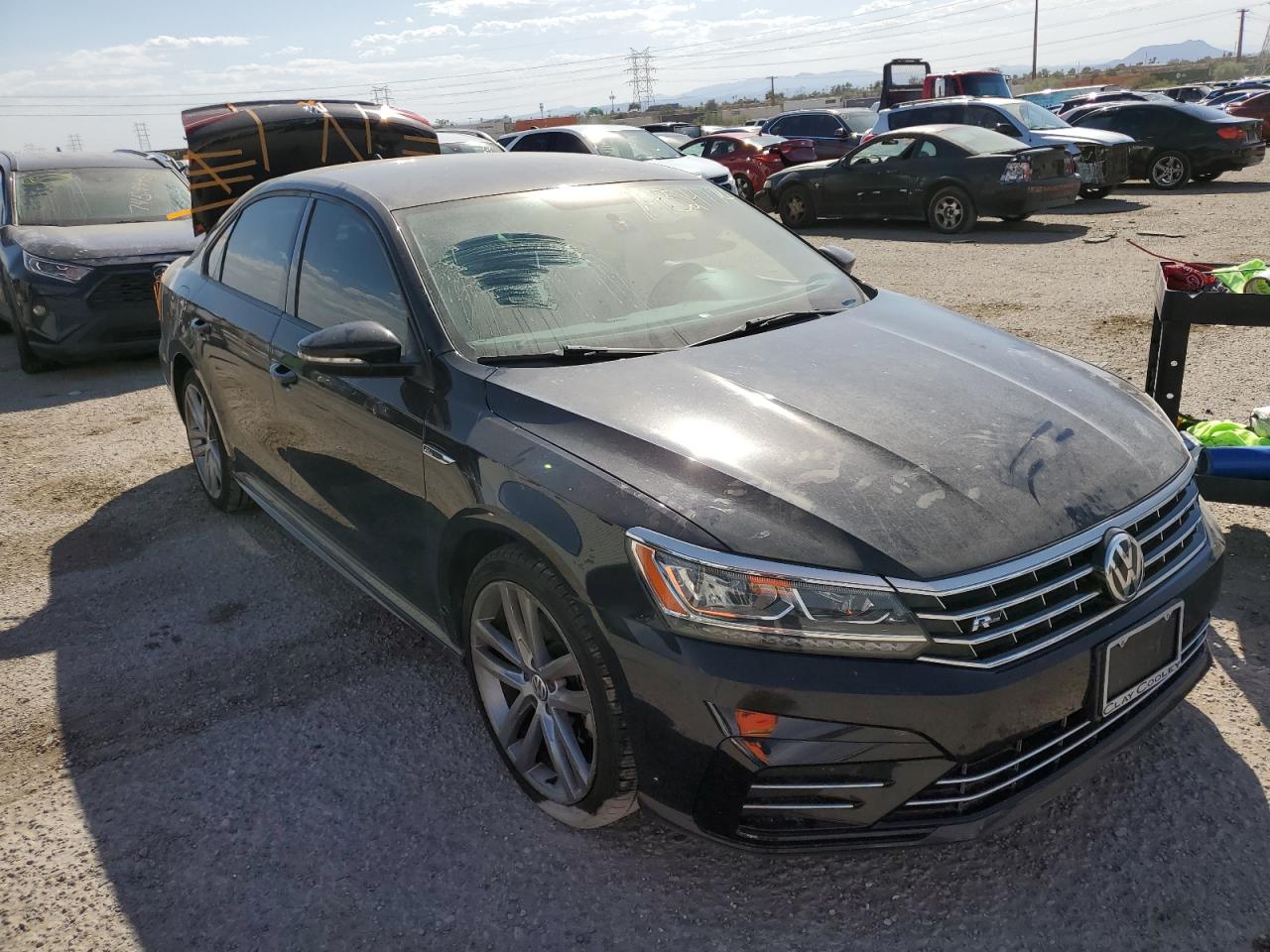 1VWAA7A38JC004152 2018 Volkswagen Passat S