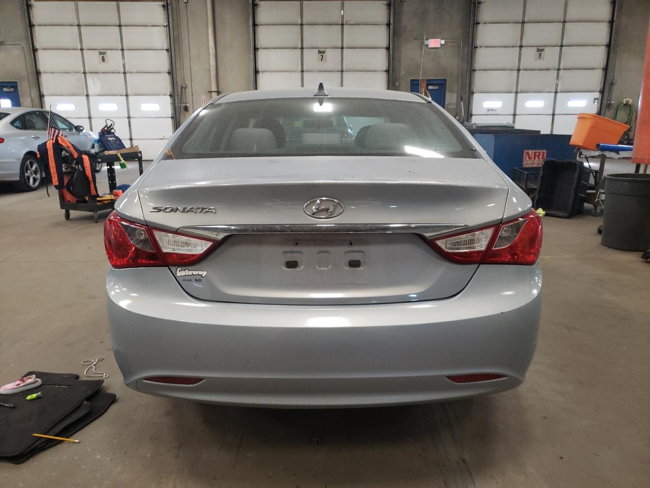 5NPEB4AC2BH034589 2011 Hyundai Sonata Gls