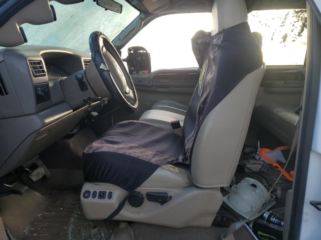 2003 Ford F250 - Image 7