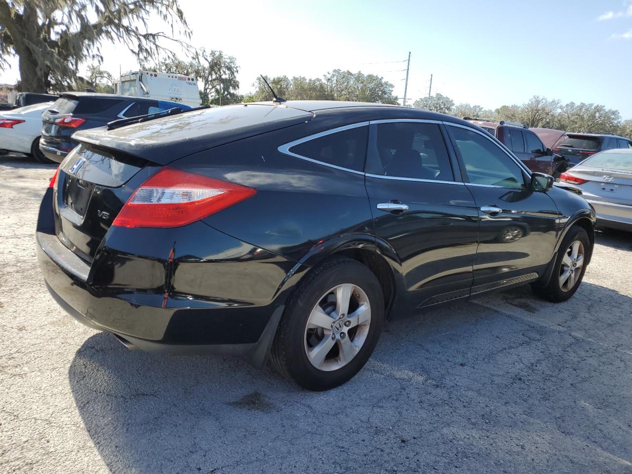 2012 Honda Crosstour - Image 3