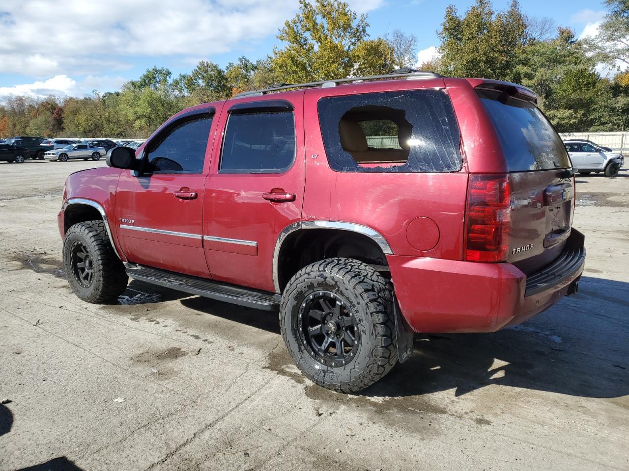 2011 Chevrolet Tahoe - Image 2