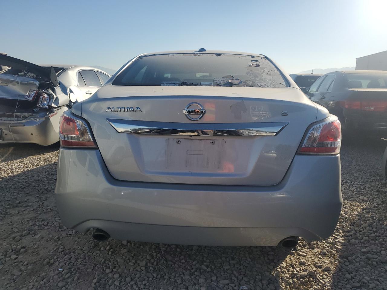 2015 Nissan Altima 2.5 VIN: 1N4AL3AP2FN324173 Lot: 75211344