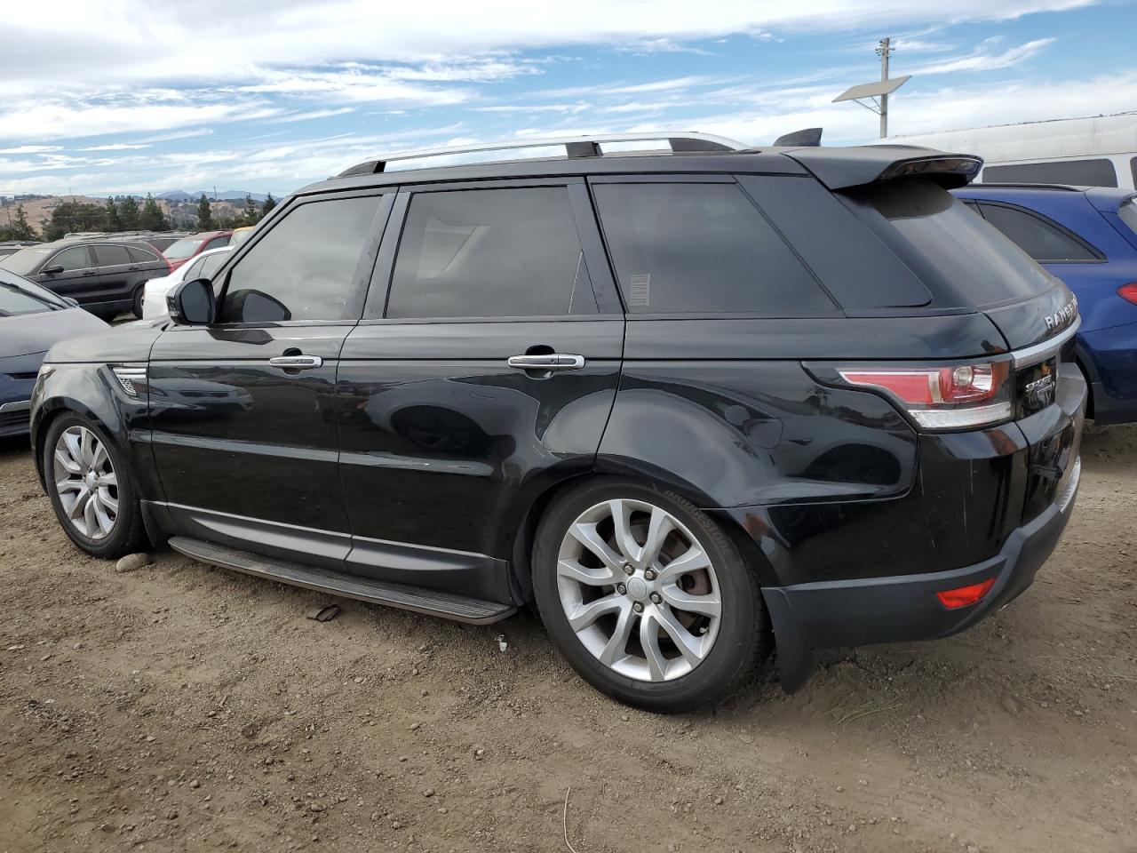 2017 Land Rover Range Rover - Image 2