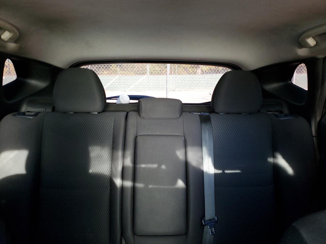 2019 Nissan Rogue - Image 10