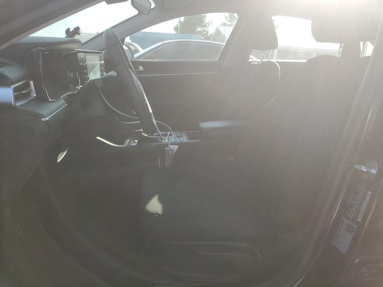 2023 Kia K5 - Image 7
