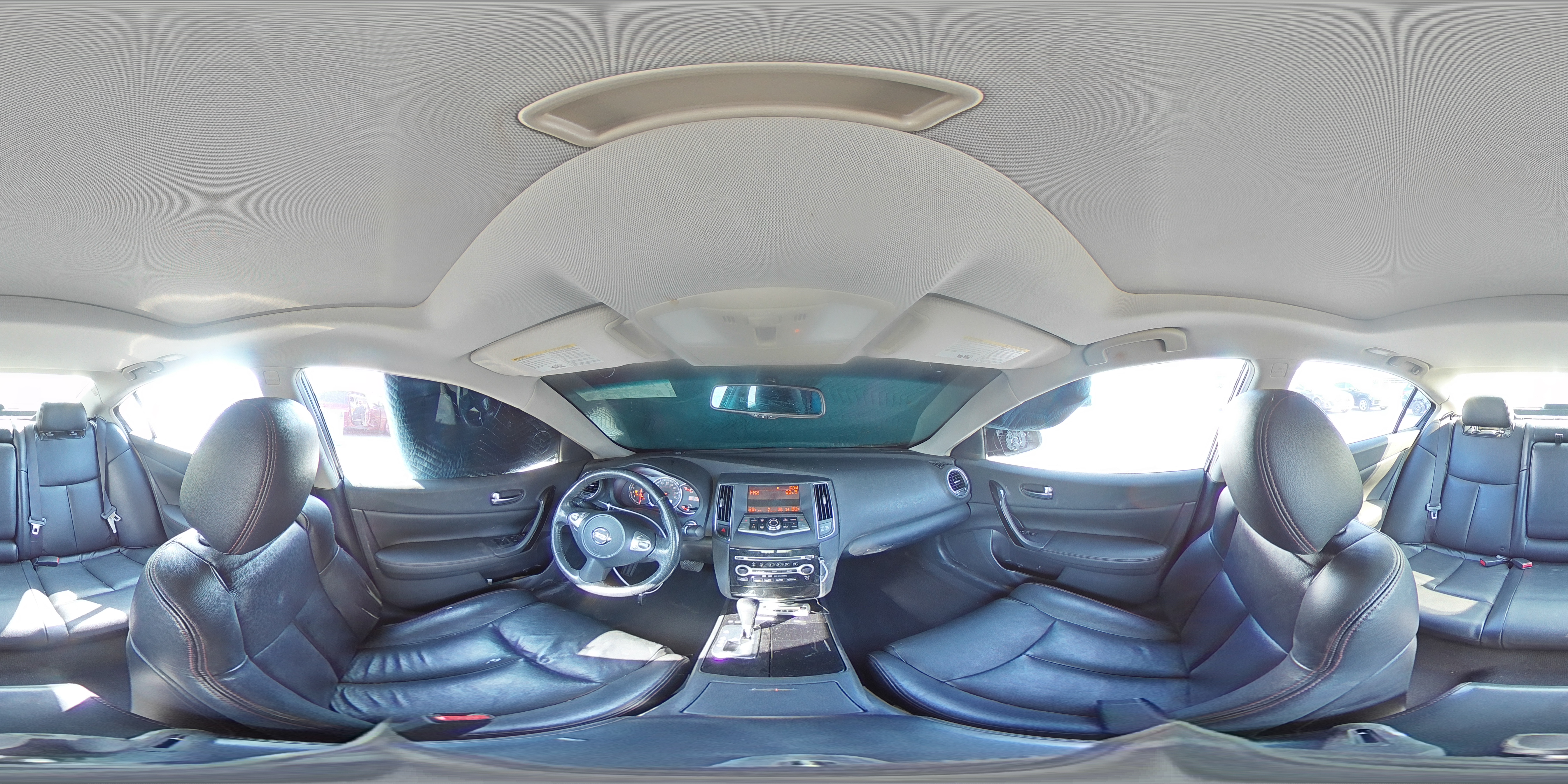 2009 Nissan Maxima - Image 13