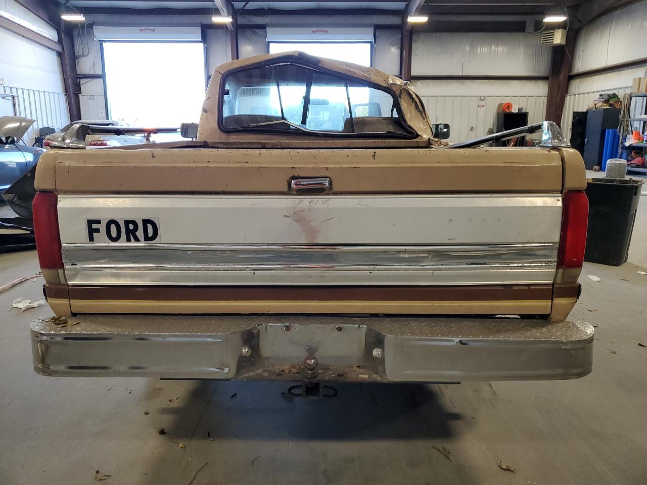 1988 Ford F150 VIN: 1FTDF15N0JNA08582 Lot: 73979114