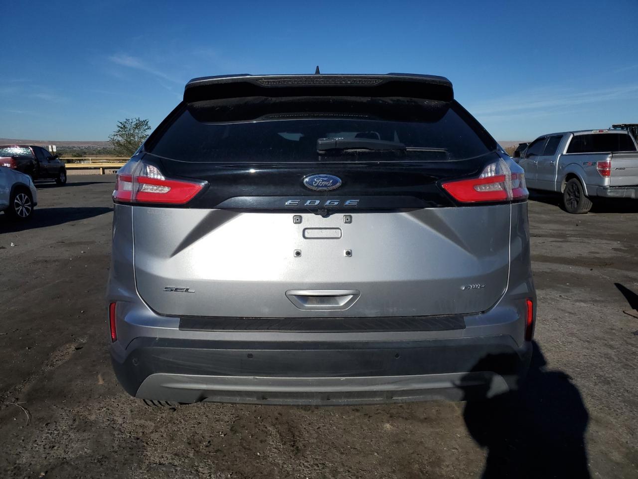 2022 Ford Edge - Image 6
