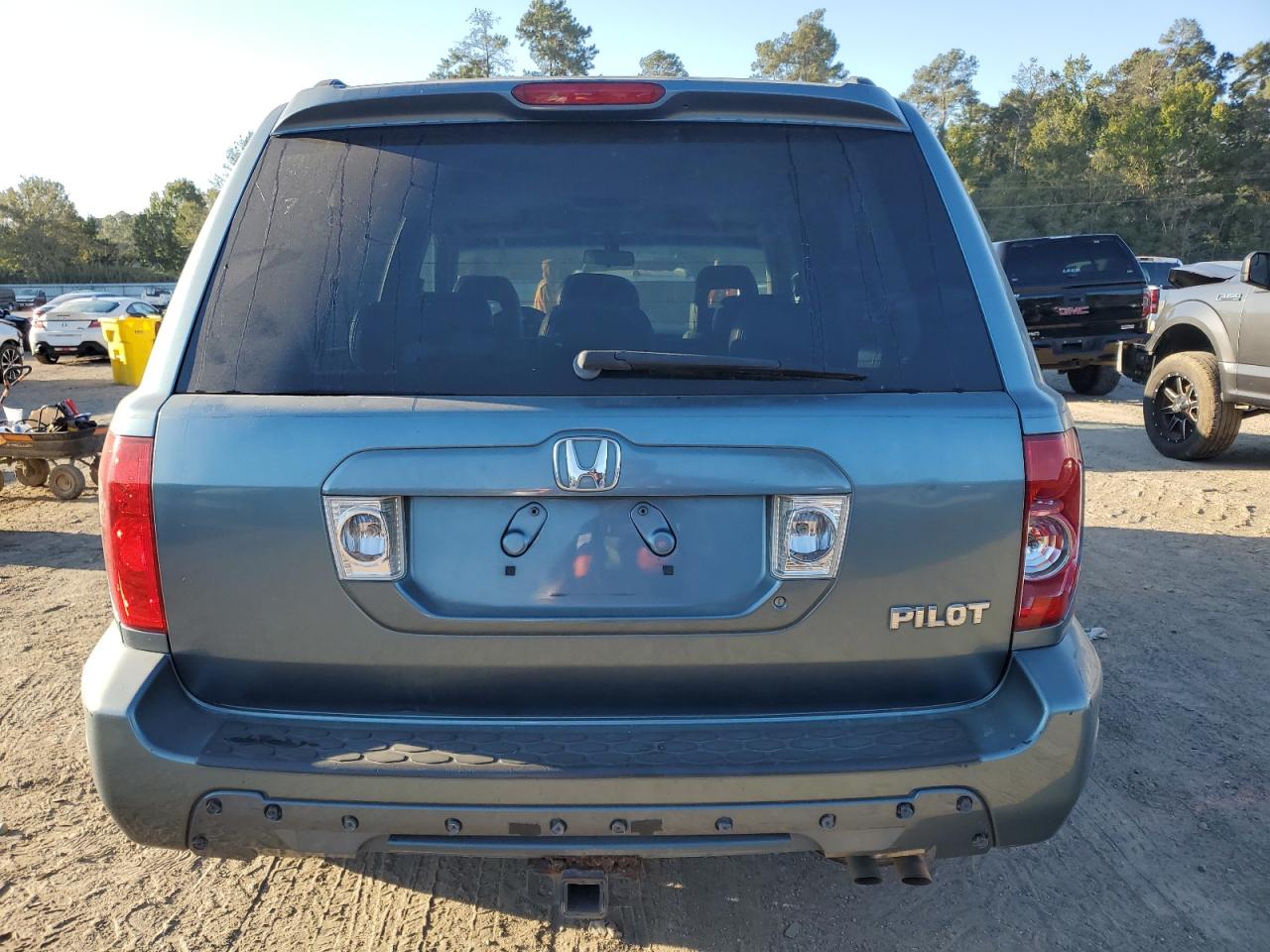 2005 Honda Pilot Exl VIN: 5FNYF18695B061002 Lot: 75236424