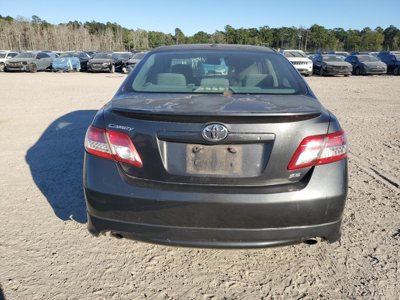 2011 Toyota Camry - Image 6