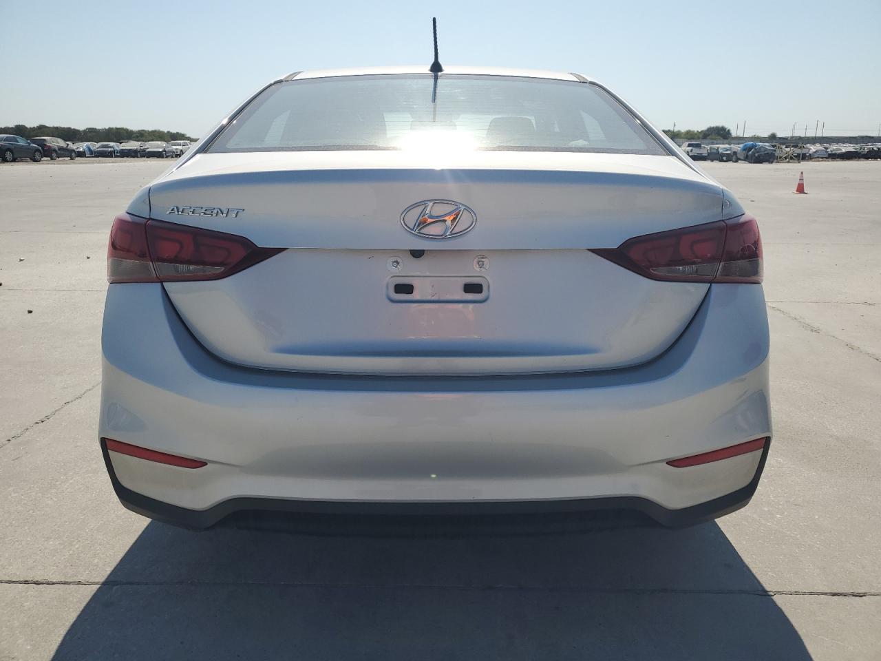 2020 Hyundai Accent Se VIN: 3KPC24A64LE105928 Lot: 75693524