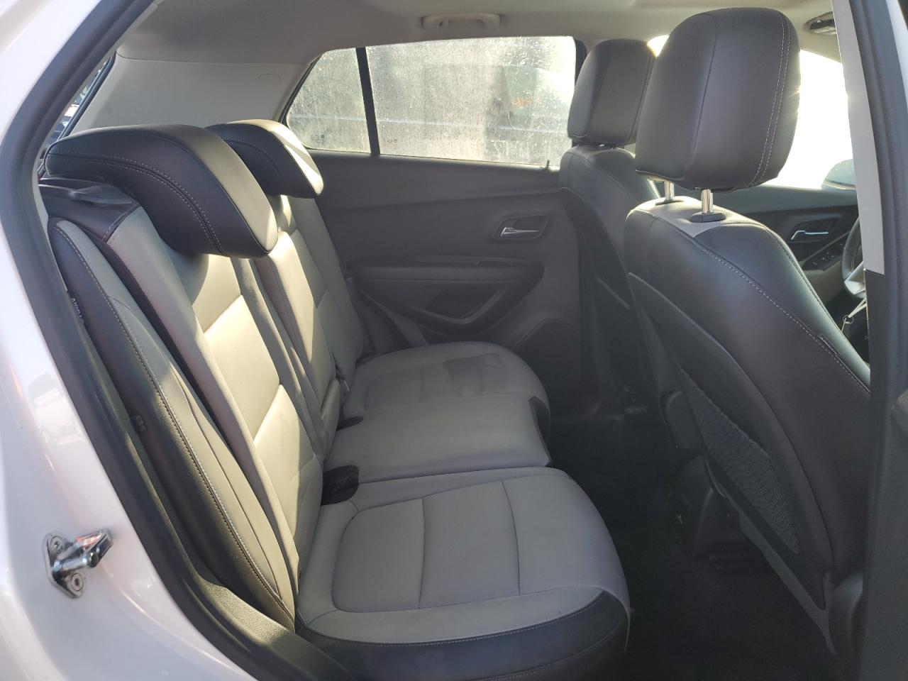 2016 Chevrolet Trax - Image 11