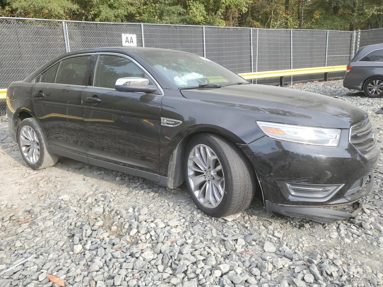 2013 Ford Taurus - Image 4