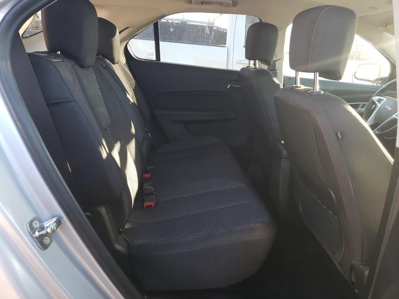 2017 Chevrolet Equinox - Image 11