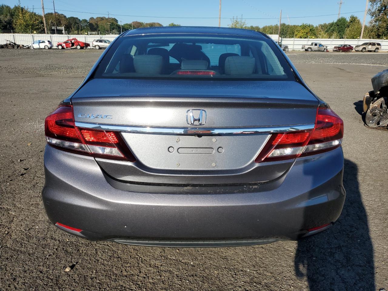 19XFB2F75FE210601 2015 Honda Civic Se