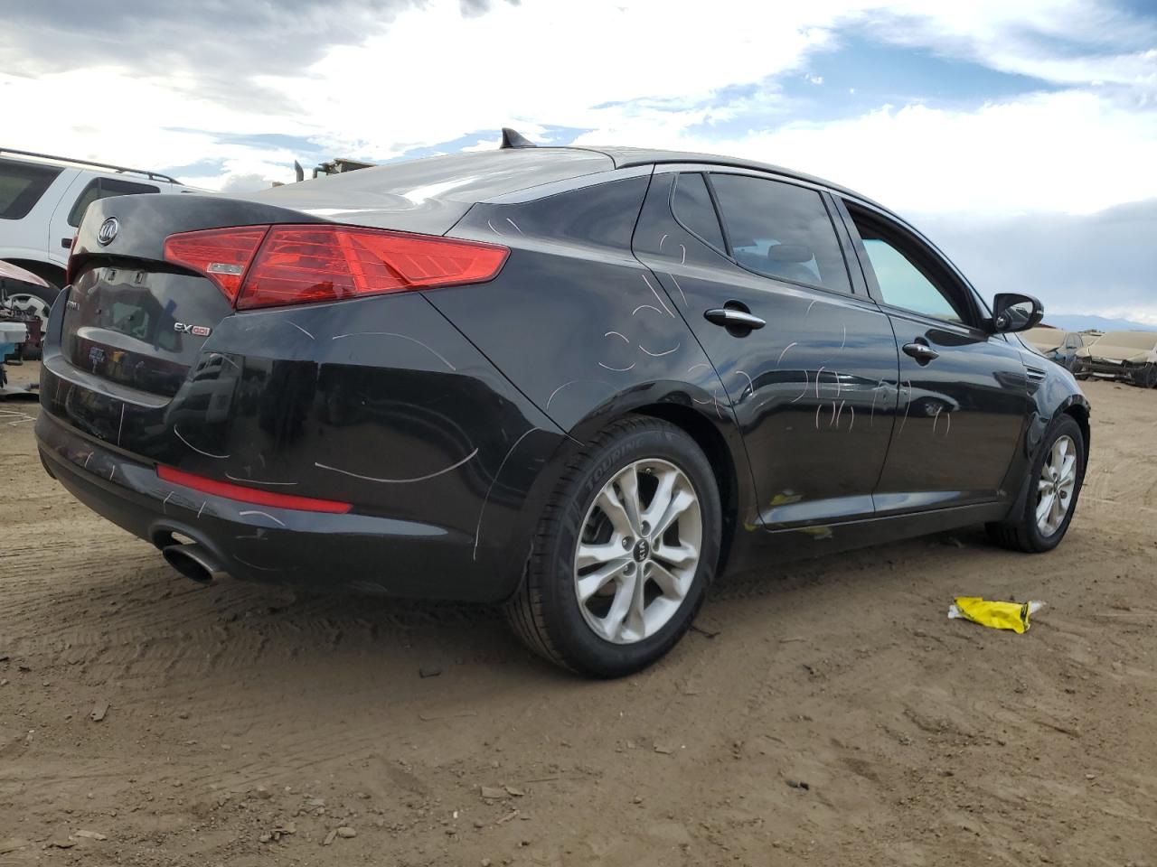 2011 Kia Optima - Image 3