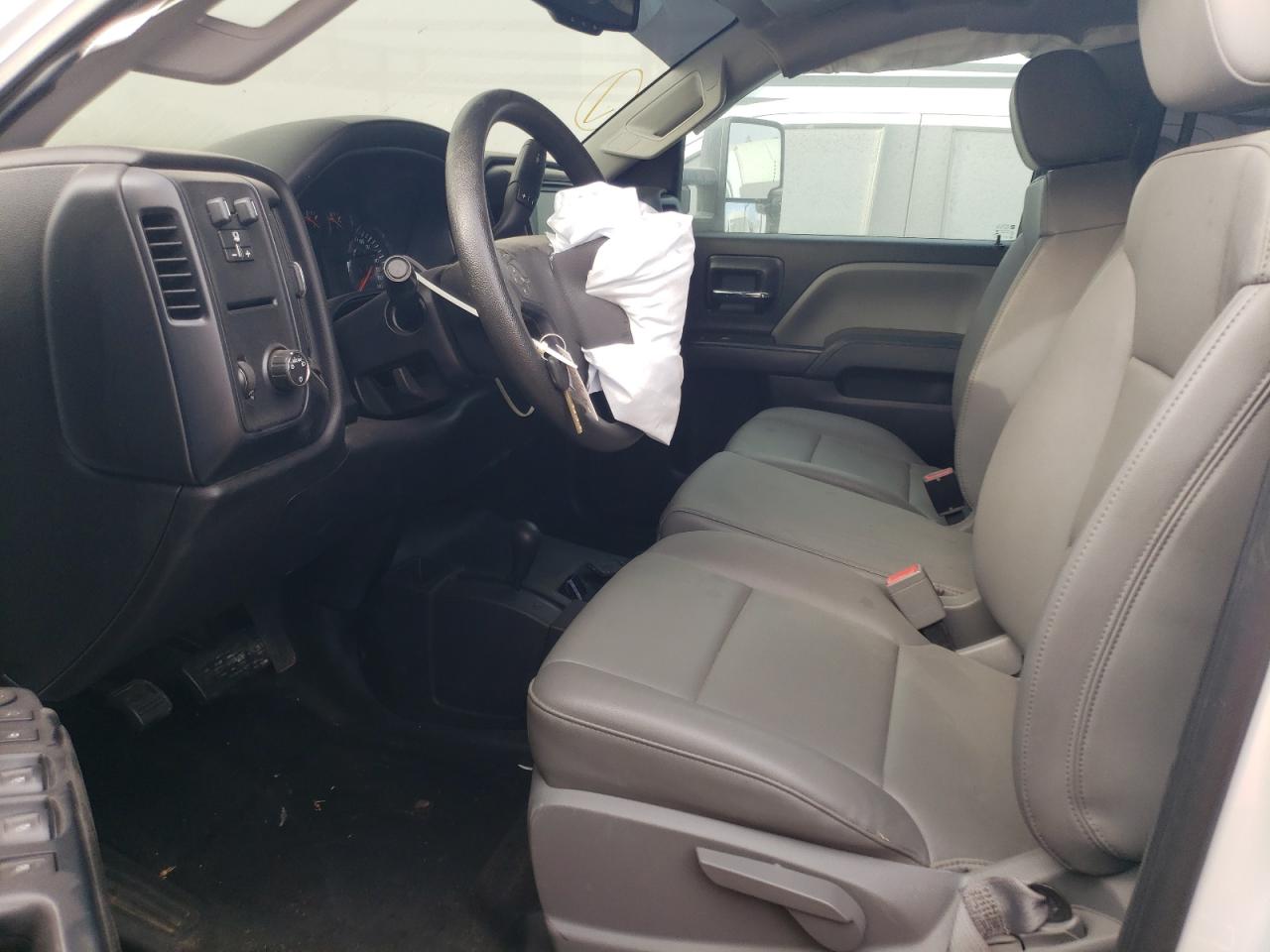 2016 Chevrolet Silverado - Image 7
