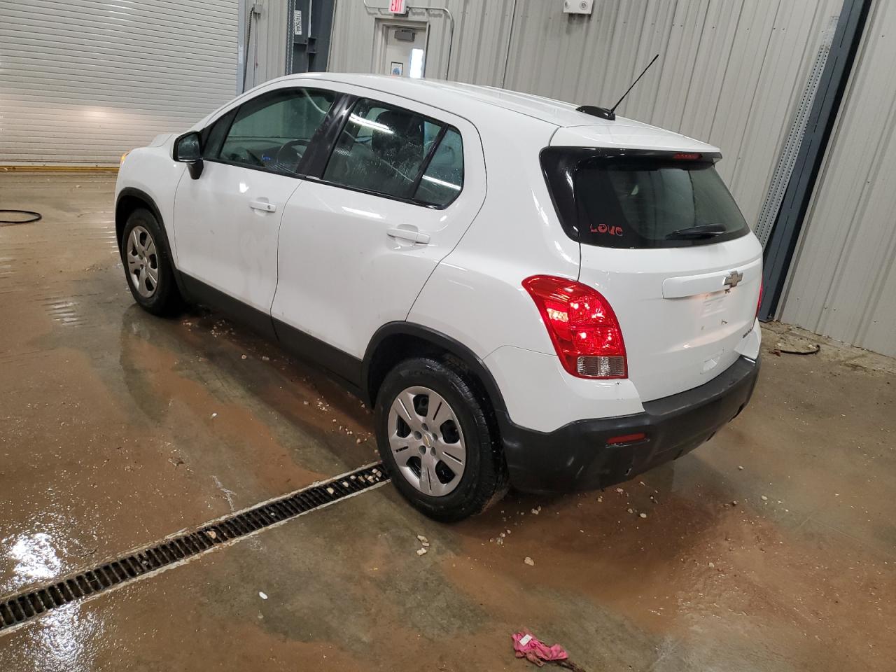 2015 Chevrolet Trax - Image 2