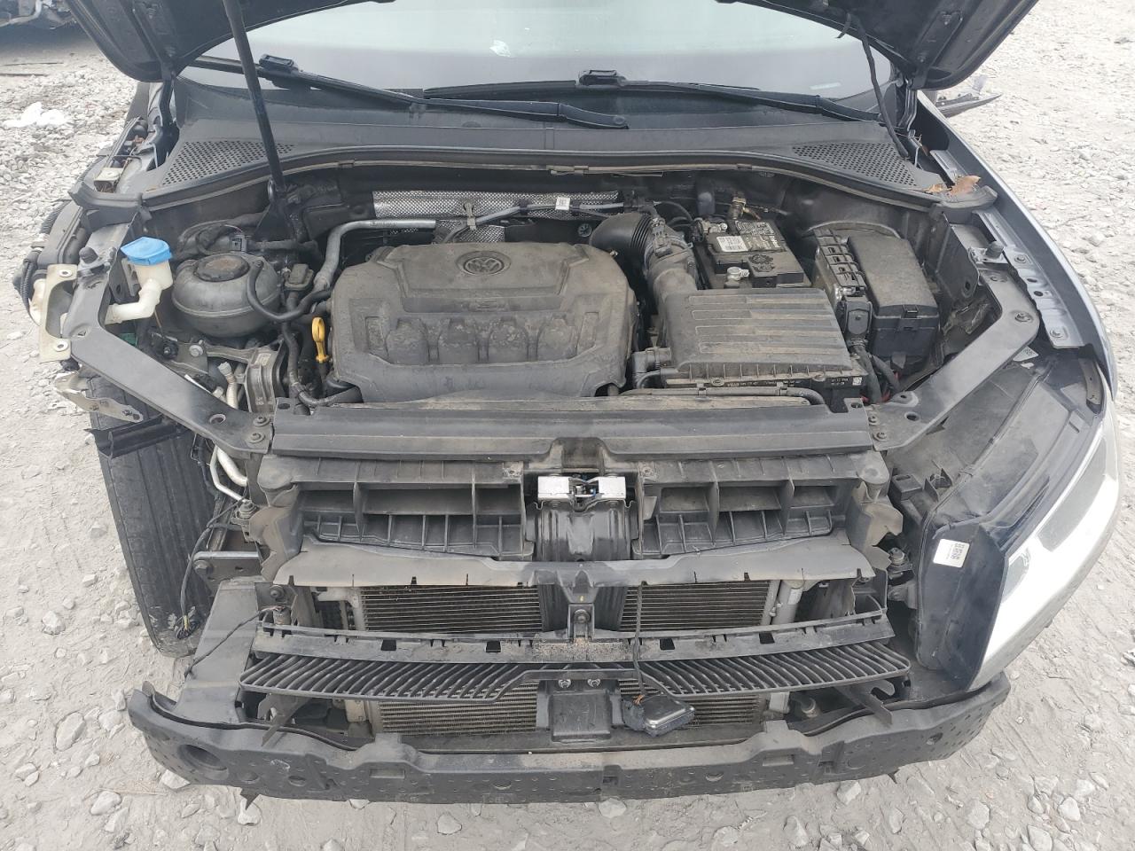 3VV3B7AX1KM074847 2019 Volkswagen Tiguan Se