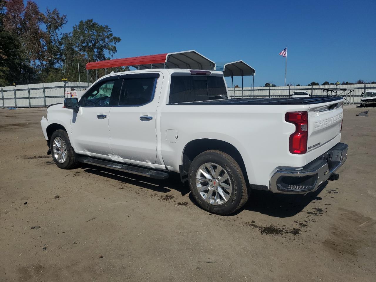 2019 Chevrolet Silverado - Image 2