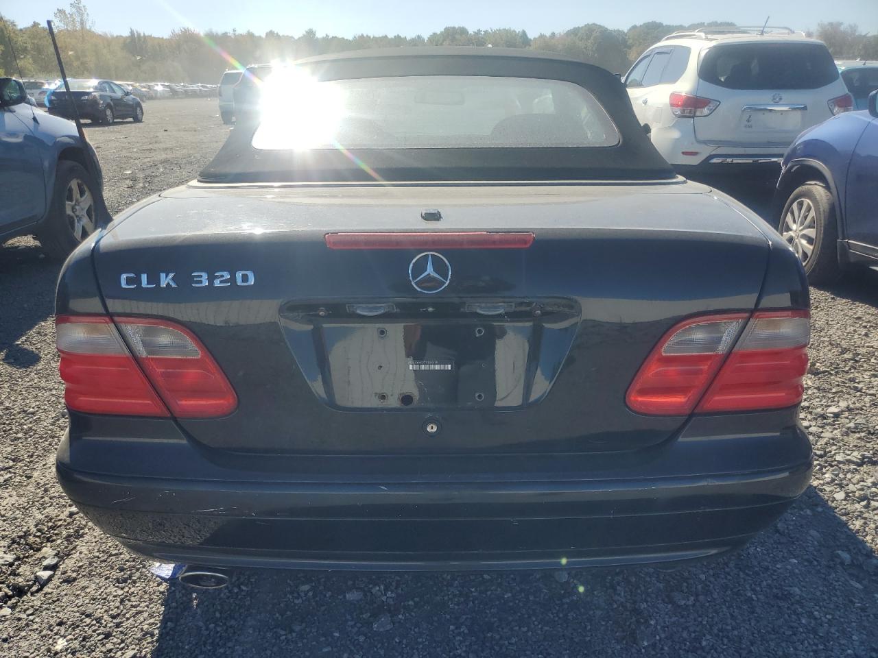 2002 Mercedes-Benz Clk 320 VIN: WDBLK65G72T104615 Lot: 75488114