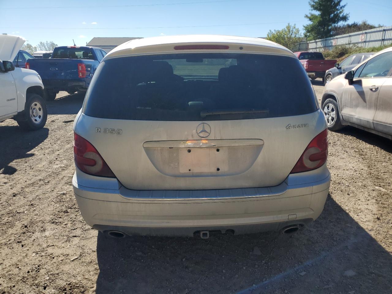 2010 Mercedes-Benz R 350 4Matic VIN: 4JGCB6FB1AA103664 Lot: 73467584