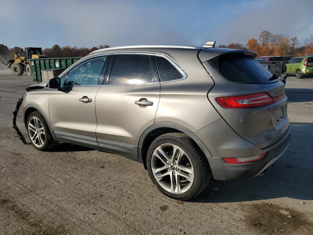 5LMCJ3D99GUJ04650 2016 Lincoln Mkc Reserve