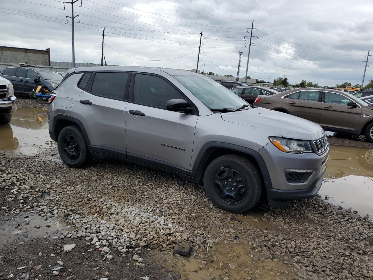 2018 Jeep Compass Sport VIN: 3C4NJCAB7JT335359 Lot: 73647464