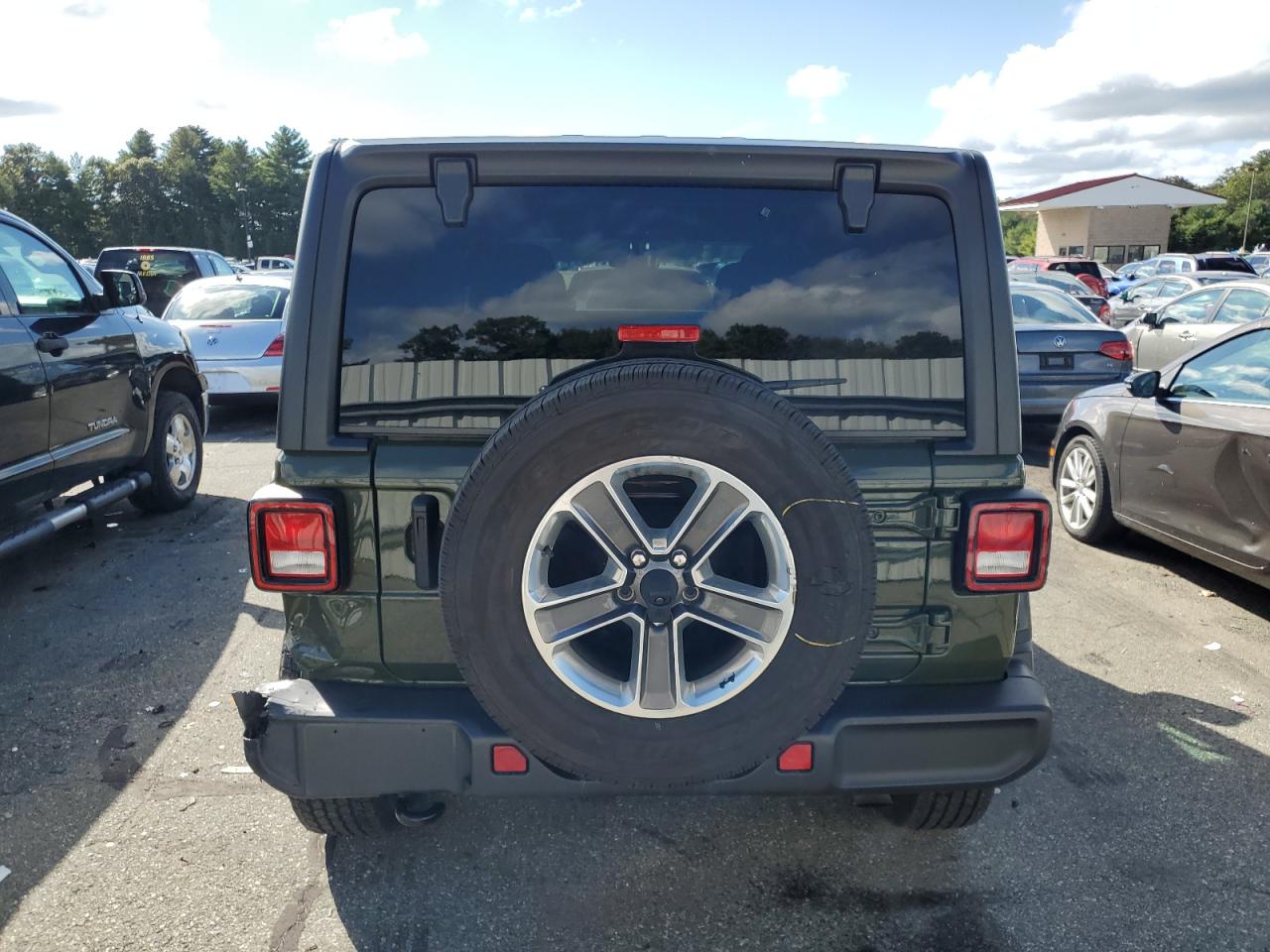 2021 Jeep Wrangler Unlimited Sahara VIN: 1C4HJXEN4MW575900 Lot: 73584364