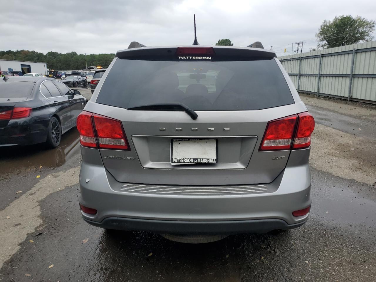 2017 Dodge Journey - Image 6