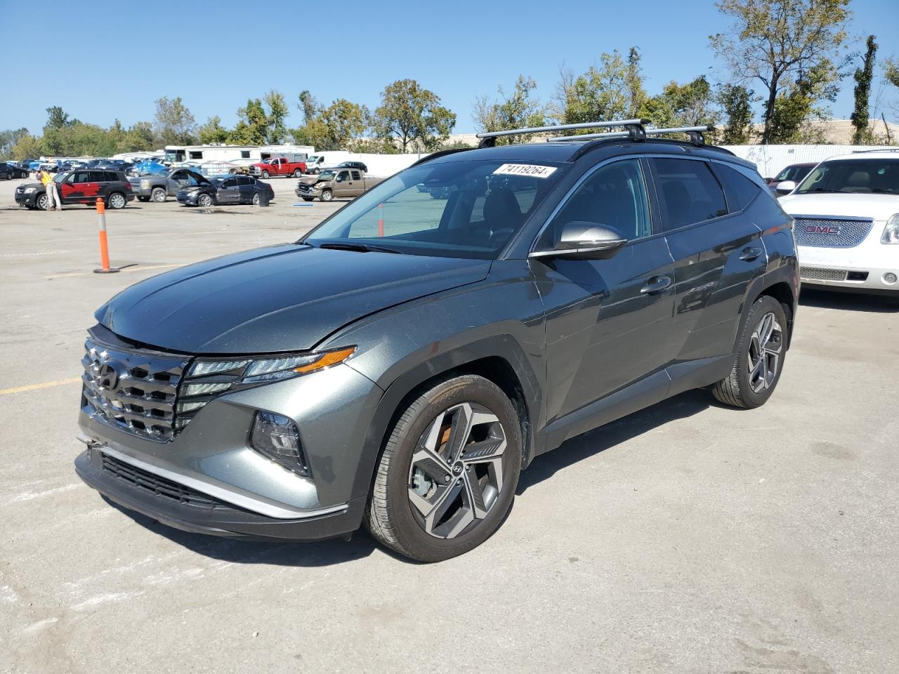 2022 Hyundai Tucson - Image 1