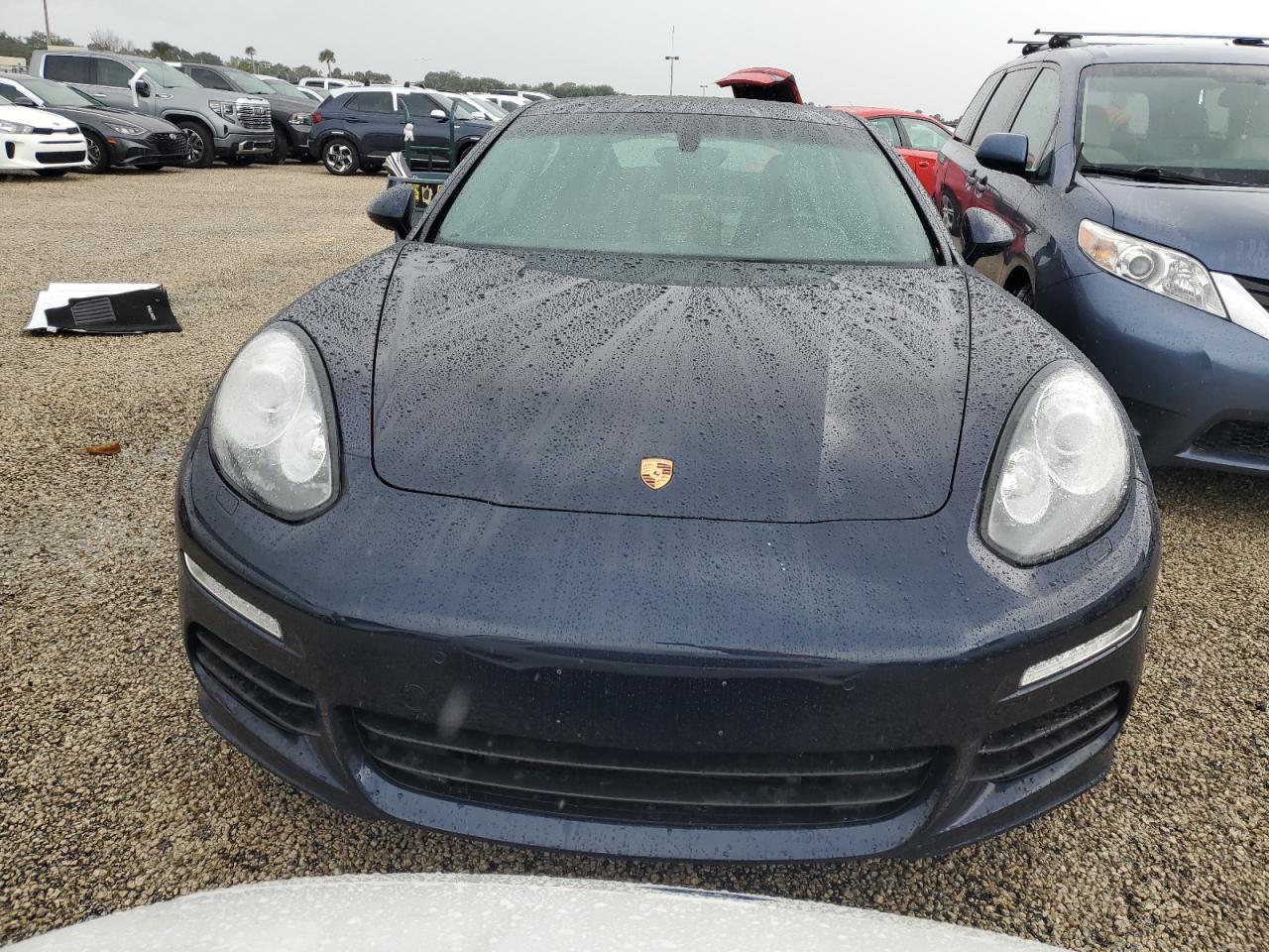 2016 Porsche Panamera - Image 5
