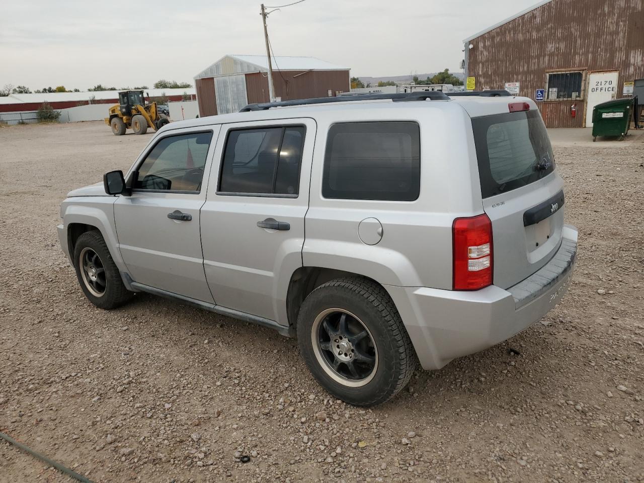 2007 Jeep Liberty (Patriot) - Image 2