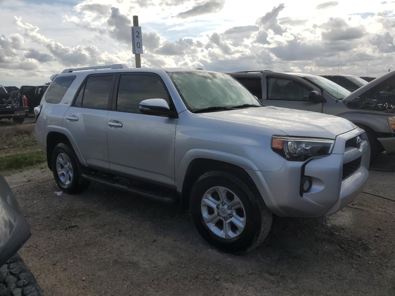 2018 Toyota 4Runner Sr5 VIN: JTEZU5JR3J5188261 Lot: 74582674