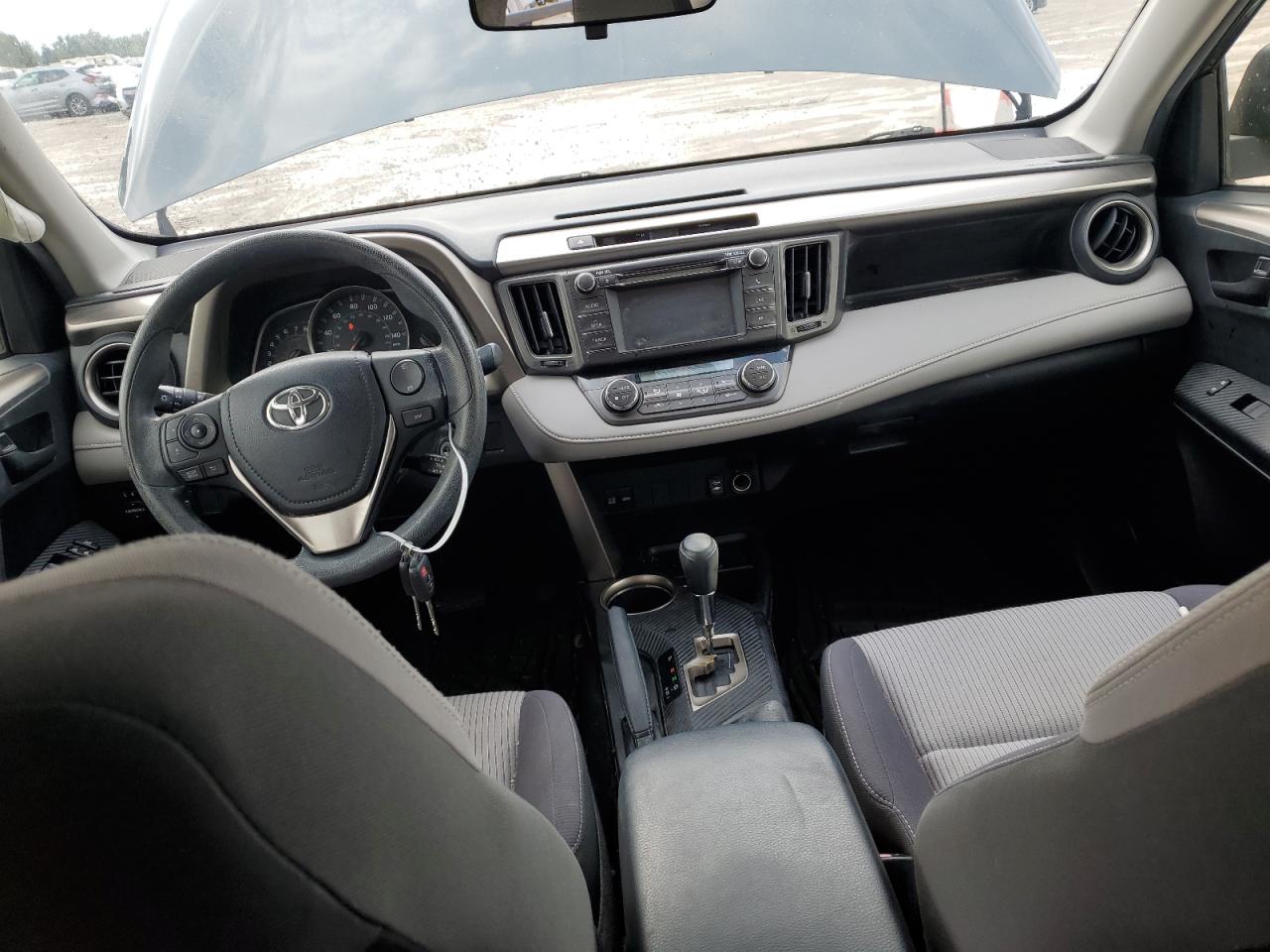 JTMRFREV9DD017490 2013 Toyota Rav4 Xle