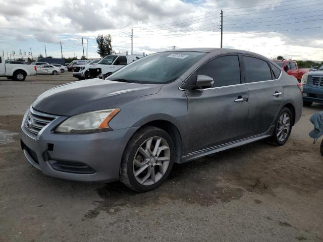 Sedans NISSAN SENTRA 2015 Srebrny