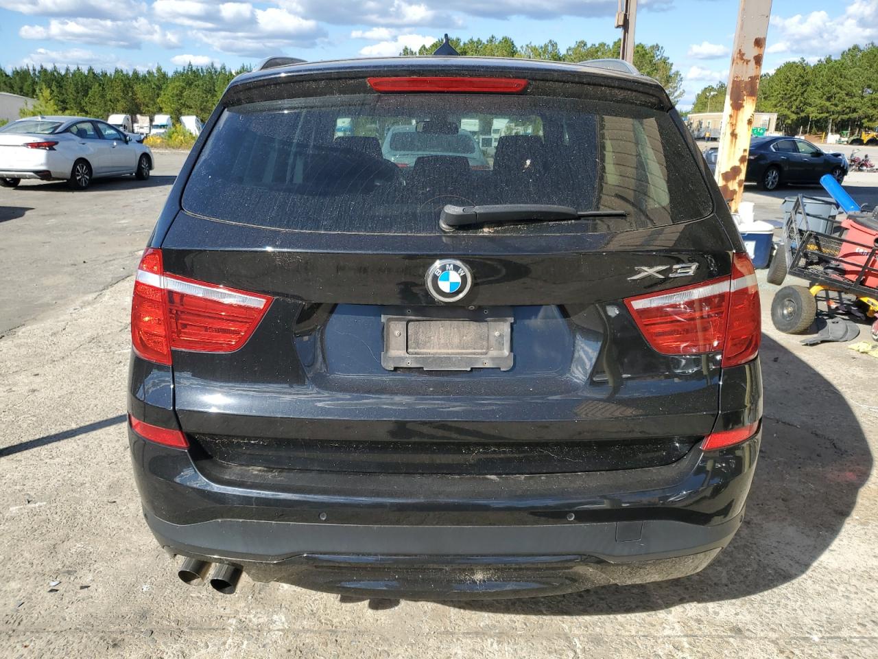 VIN 5UXWX9C32H0W74919 2017 BMW X3 no.6