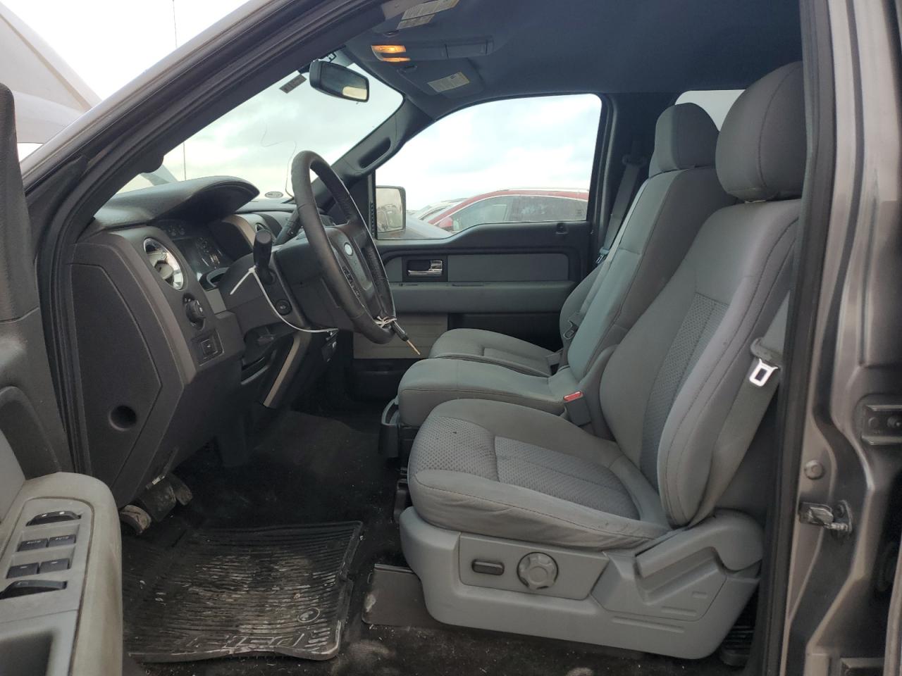 2013 Ford F-150 - Image 7