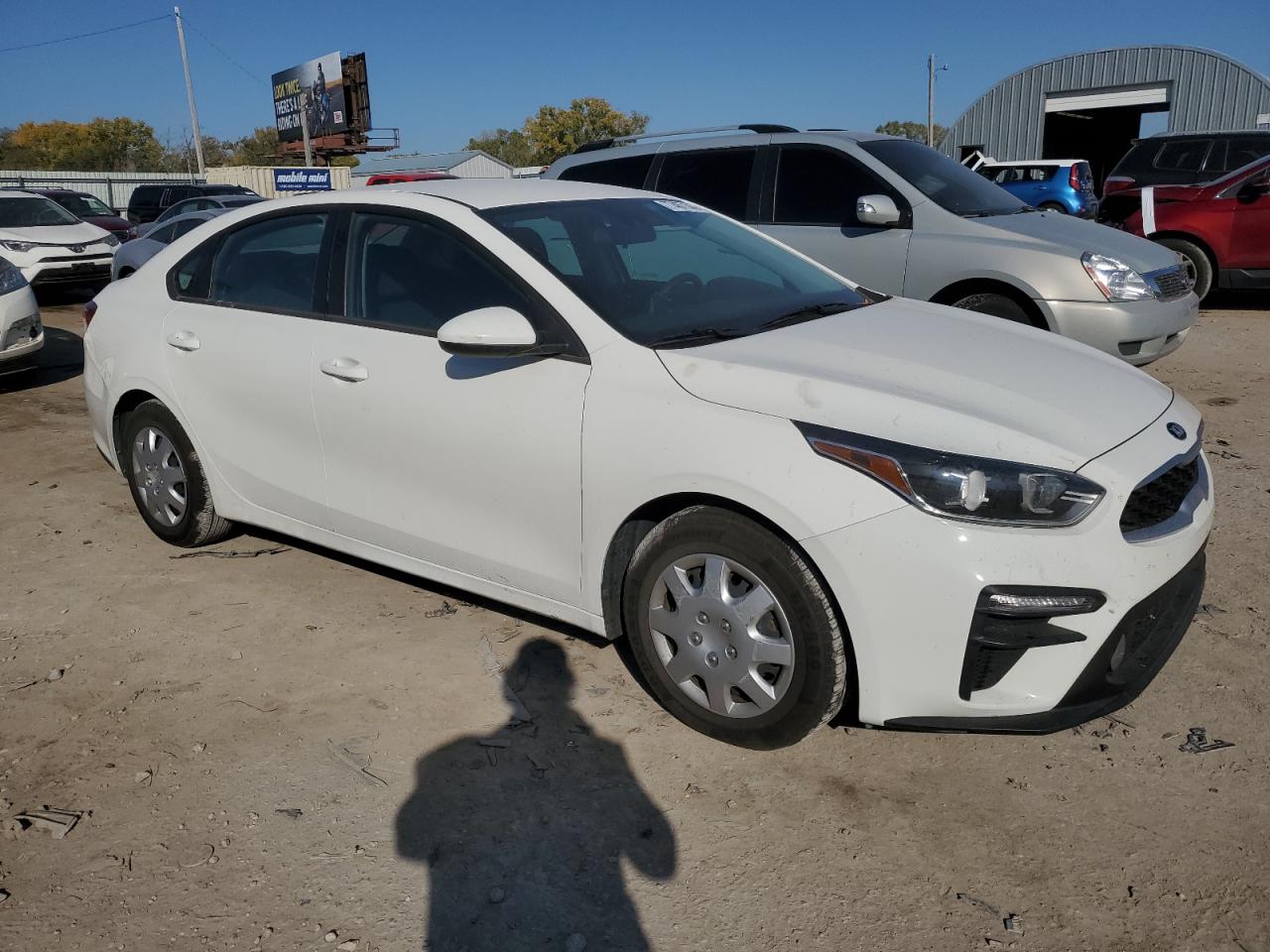 2021 Kia Forte - Image 4