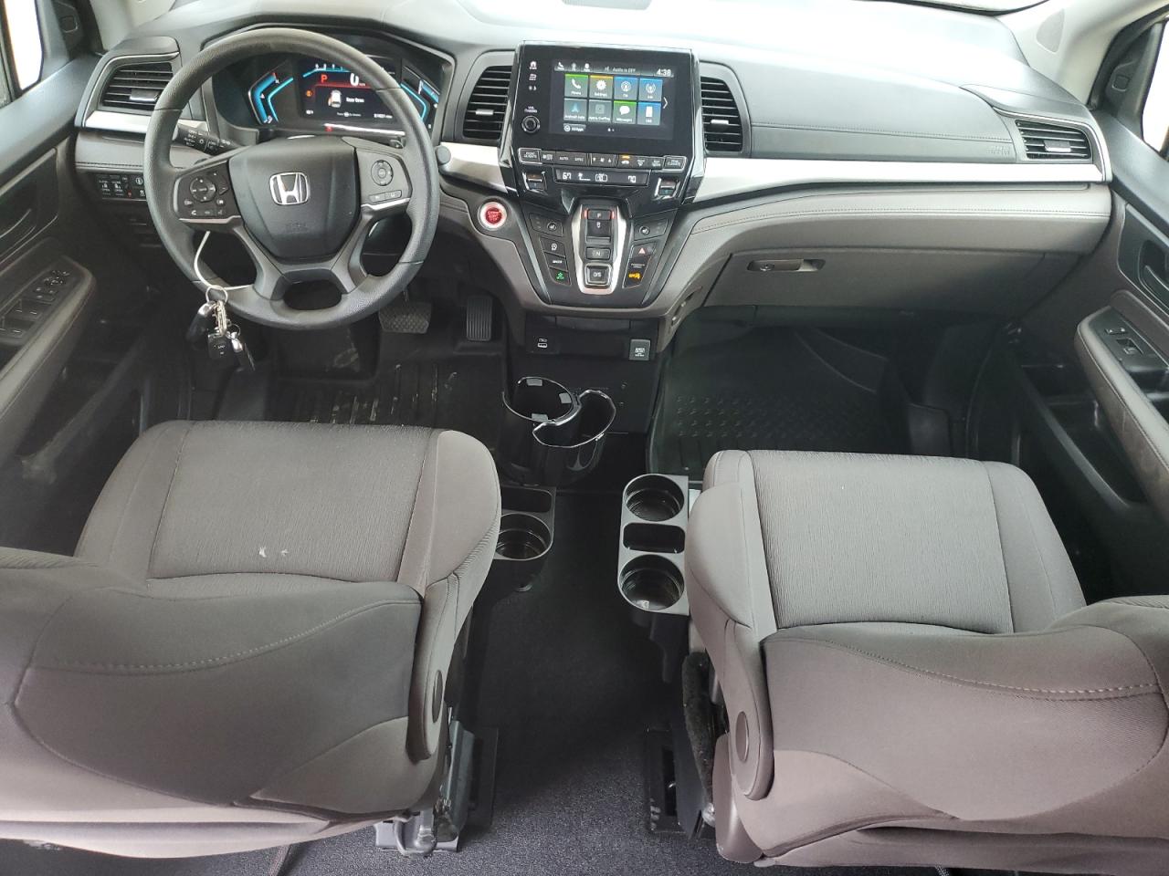 2022 Honda Odyssey - Image 8