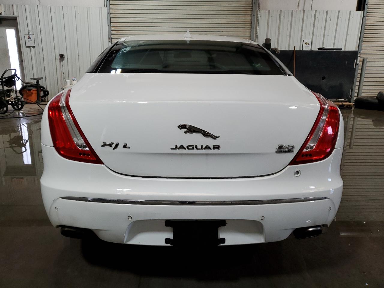 VIN SAJWJ2GD1E8V63127 2014 JAGUAR XJ no.6