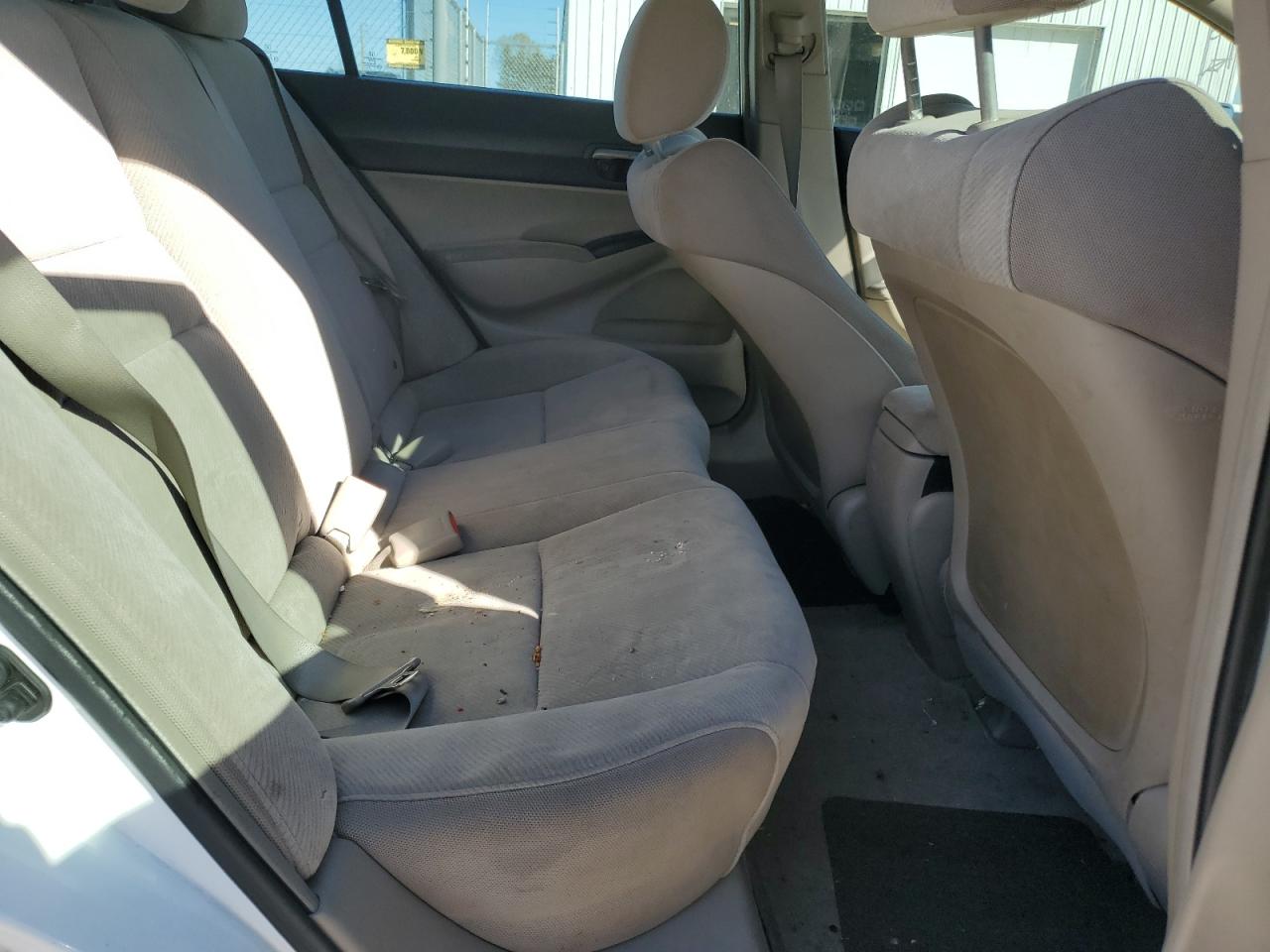 2011 Honda Civic - Image 11