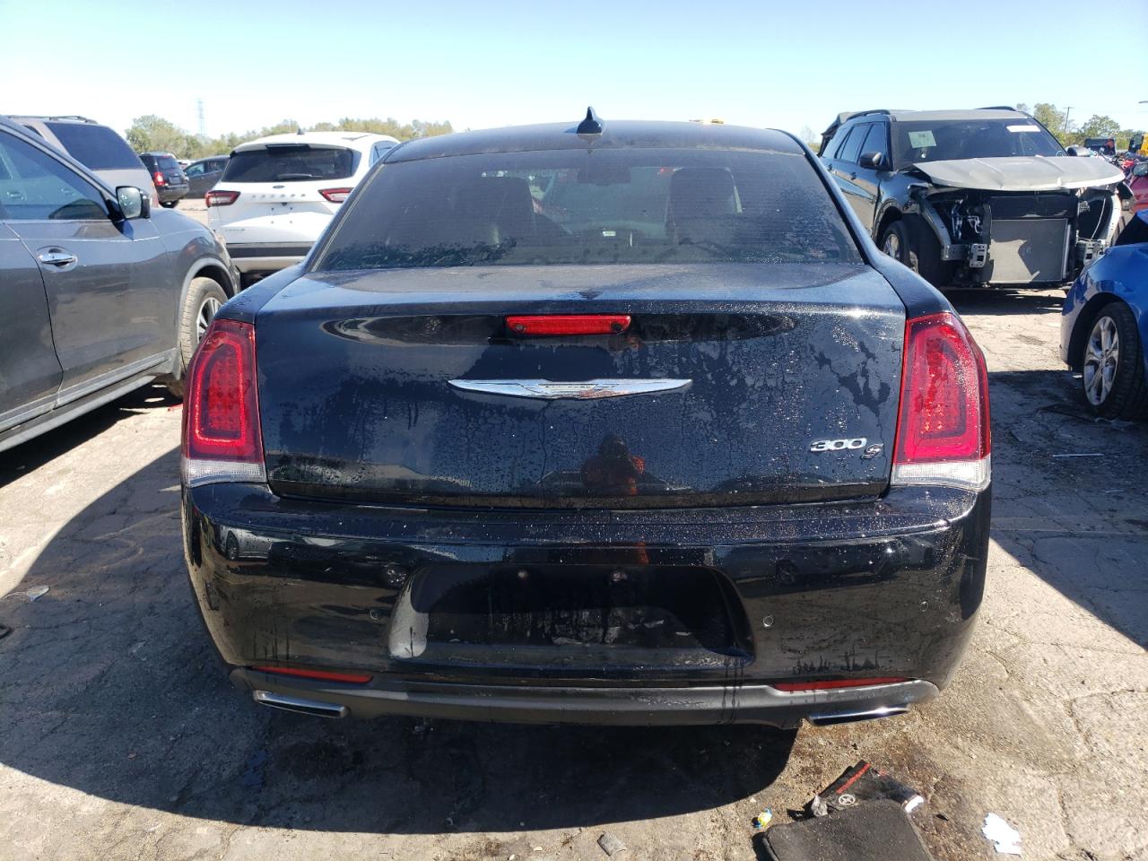 2015 Chrysler 300 S VIN: 2C3CCABG6FH842032 Lot: 73725424