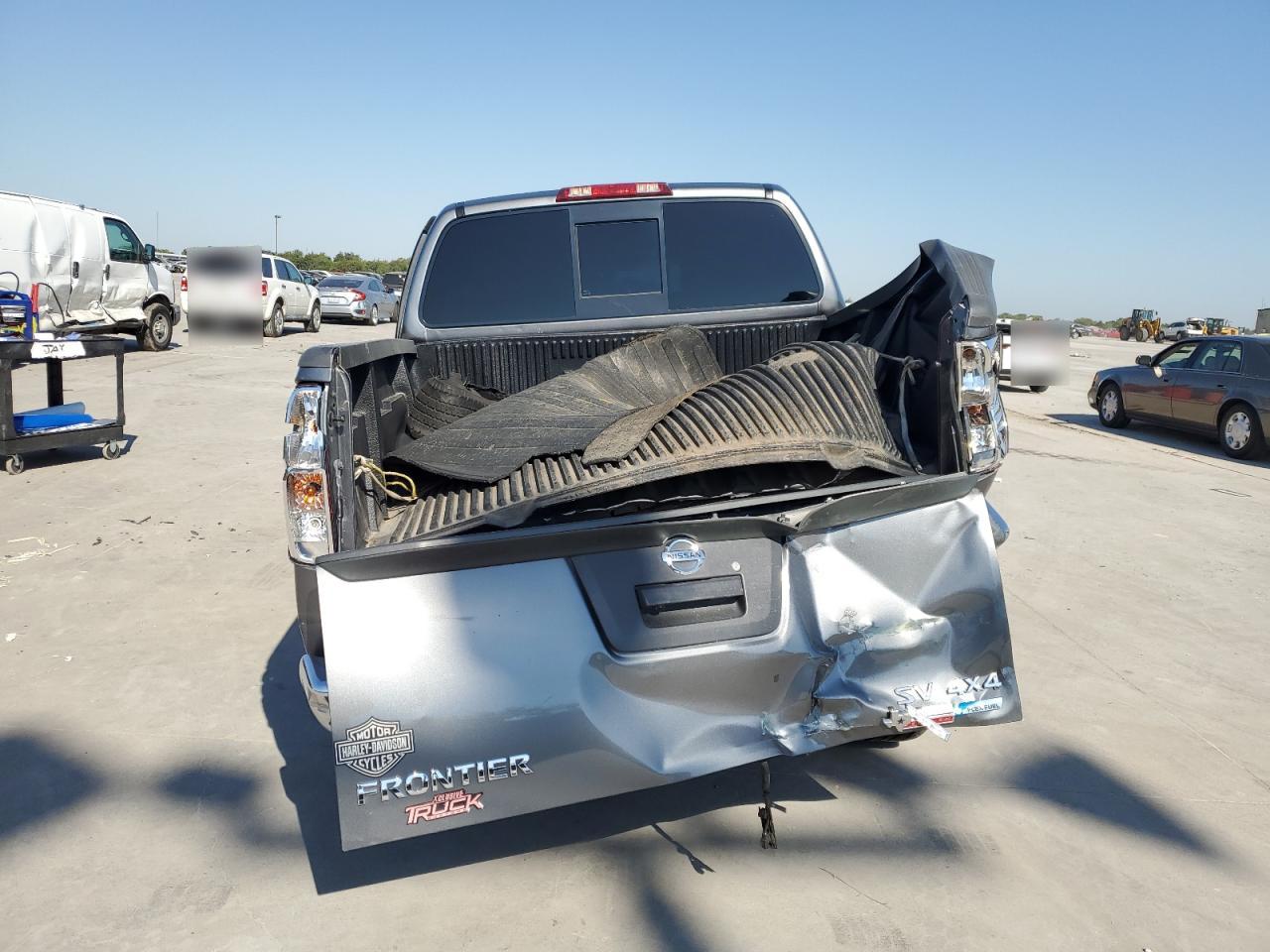 2019 Nissan Navara (Frontier) - Image 6