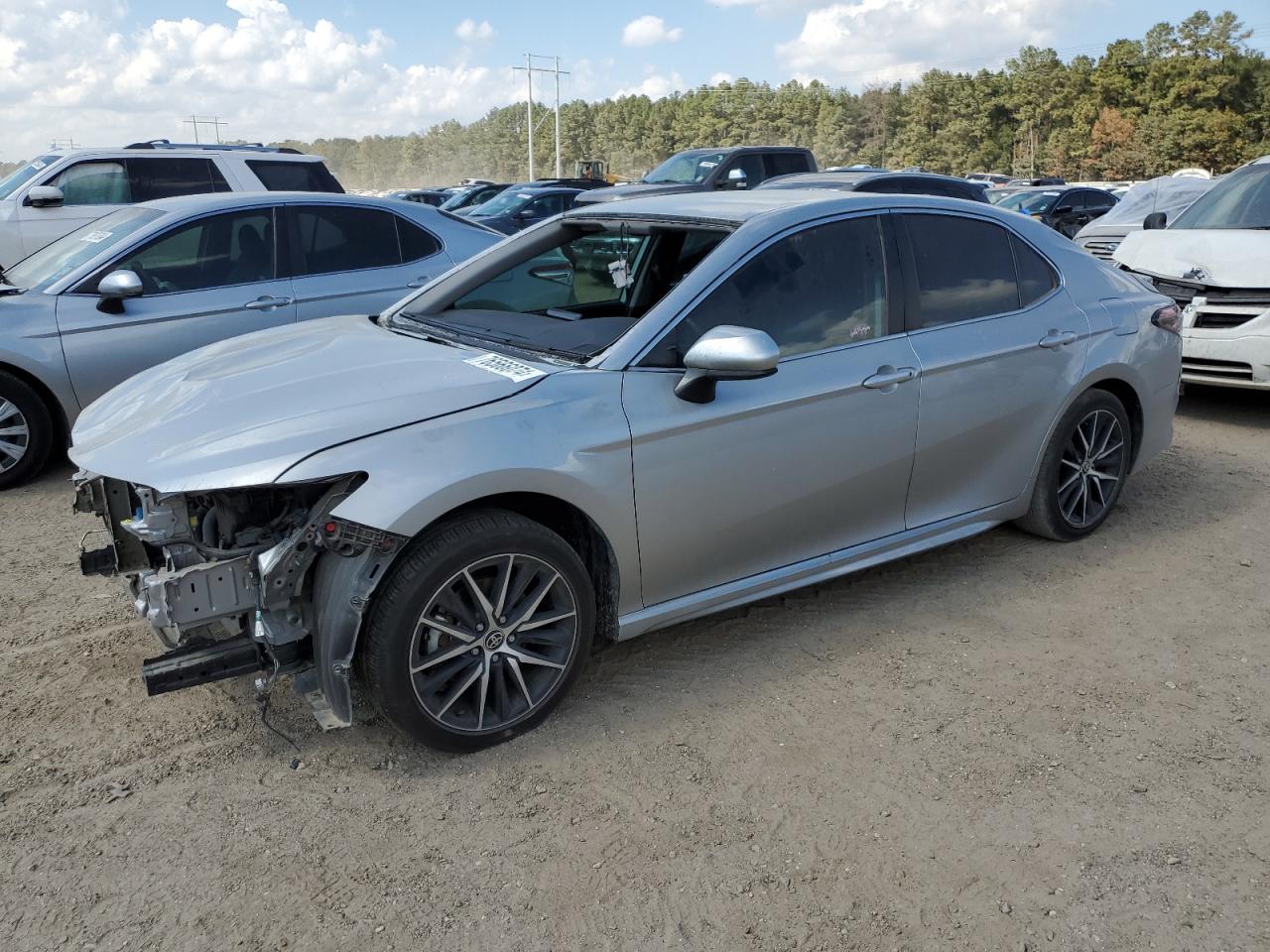 2021 Toyota Camry - Image 1