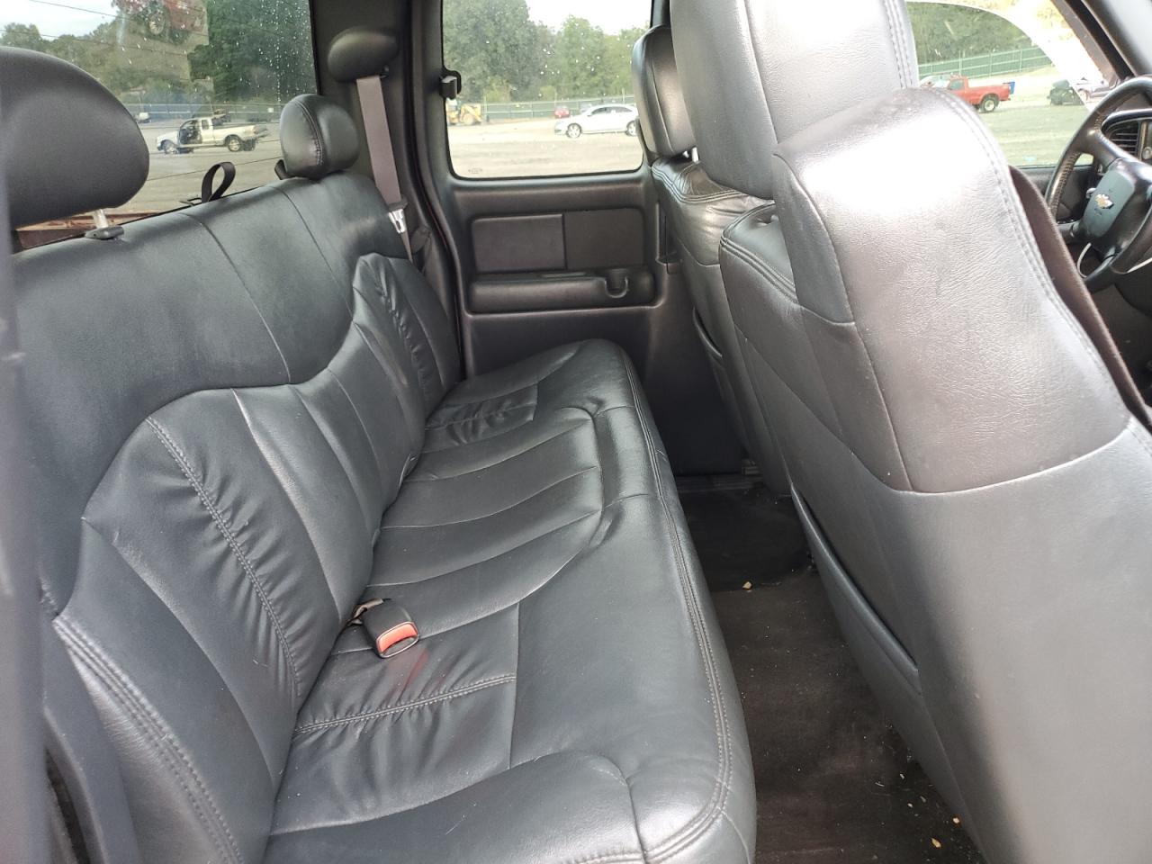 2002 Chevrolet Silverado C1500 VIN: 2GCEC19TX21255200 Lot: 73795294