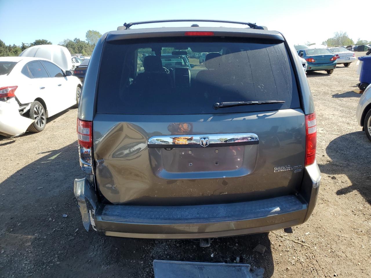 2010 Dodge Grand Caravan Hero VIN: 2D4RN3D1XAR331952 Lot: 73588334