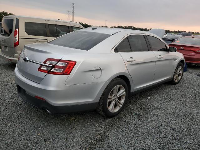  FORD TAURUS 2015 Silver