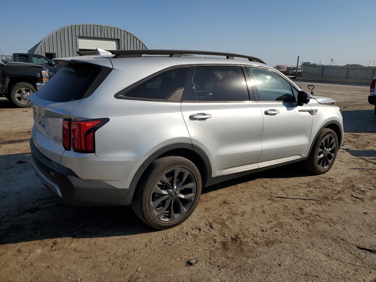 2021 Kia Sorento - Image 3
