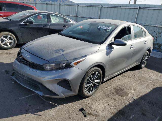 3KPF24AD3PE650438 Kia Forte LX